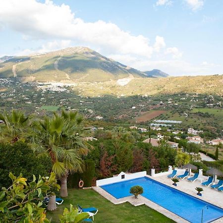 Hotel Cortijo De Salia Alcaucín Zewnętrze zdjęcie