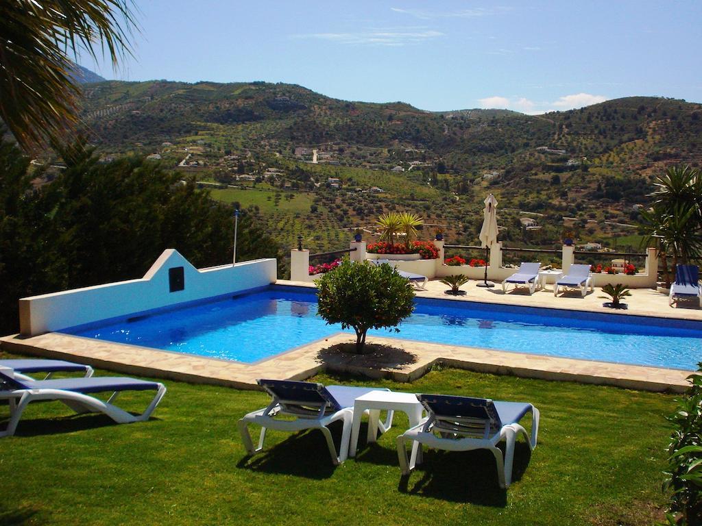 Hotel Cortijo De Salia Alcaucín Zewnętrze zdjęcie