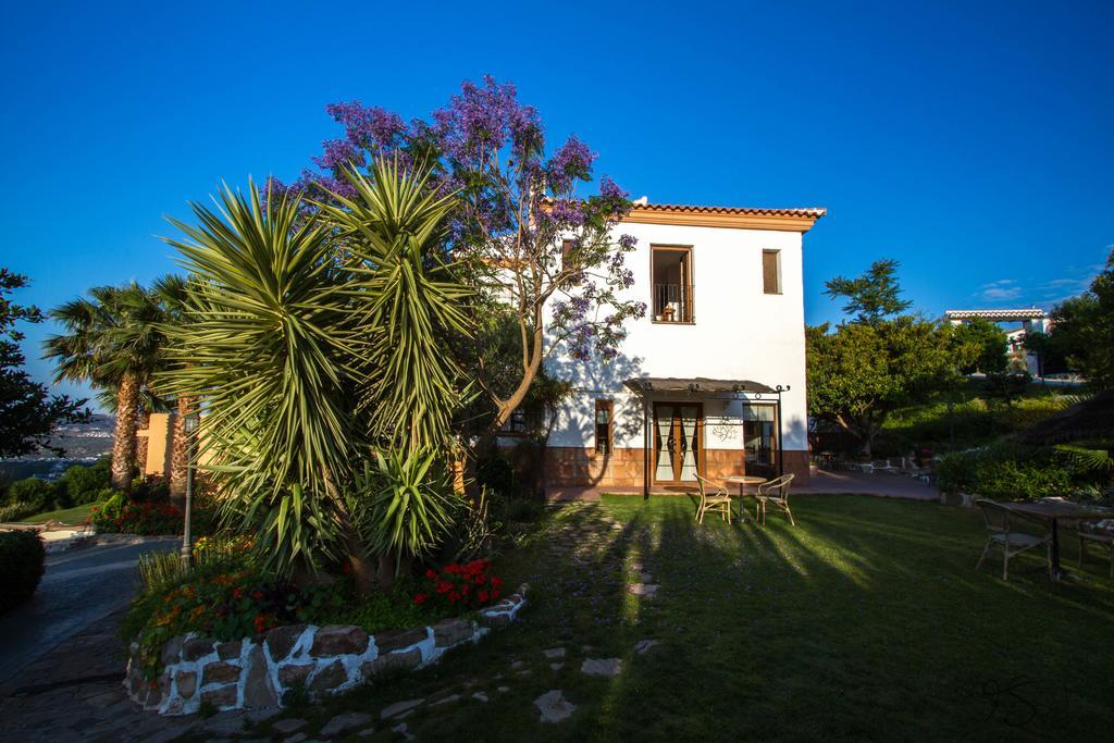 Hotel Cortijo De Salia Alcaucín Zewnętrze zdjęcie