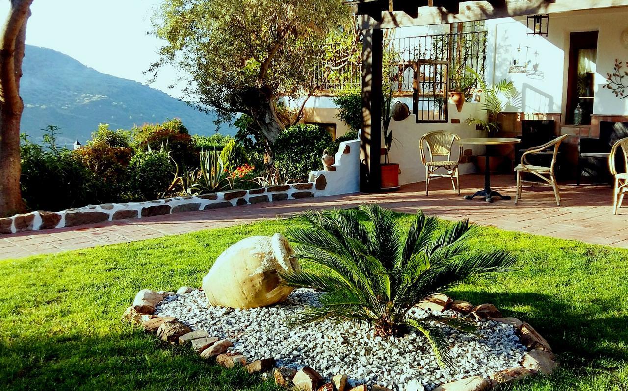 Hotel Cortijo De Salia Alcaucín Zewnętrze zdjęcie