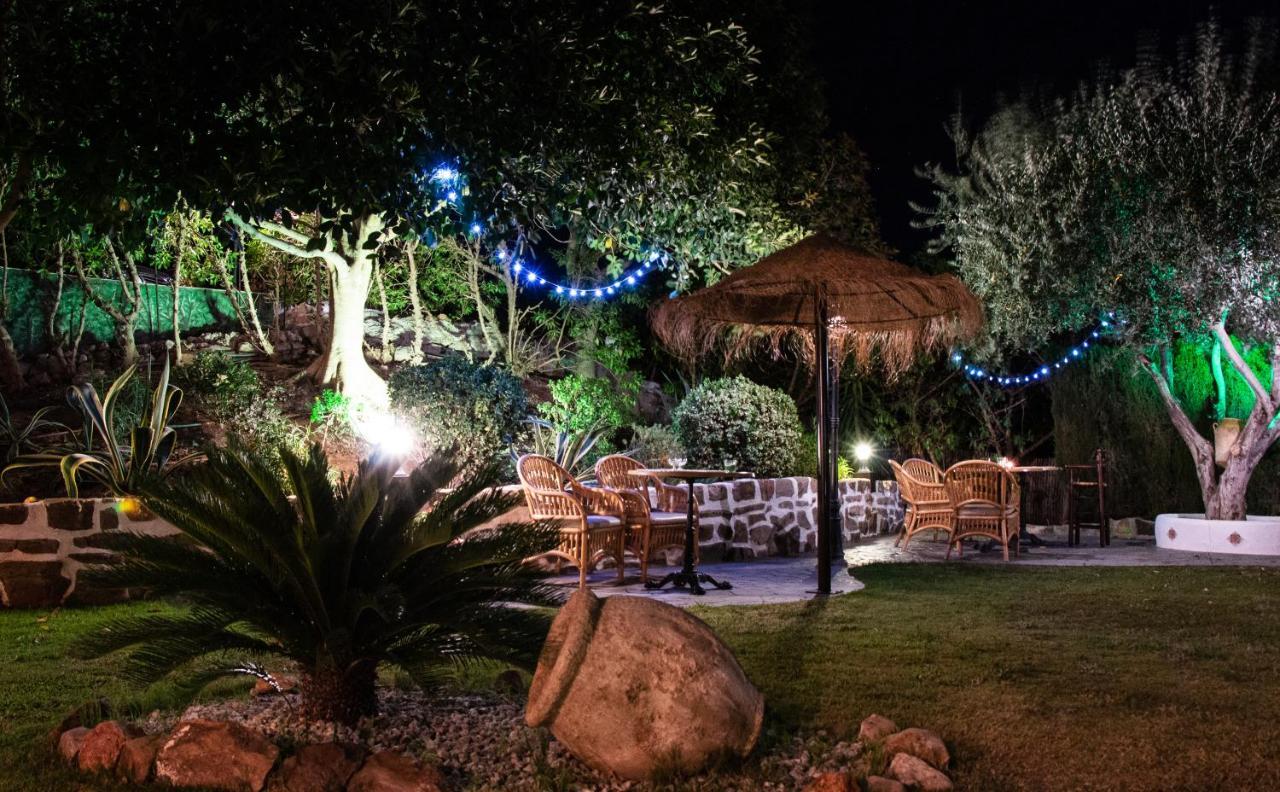 Hotel Cortijo De Salia Alcaucín Zewnętrze zdjęcie