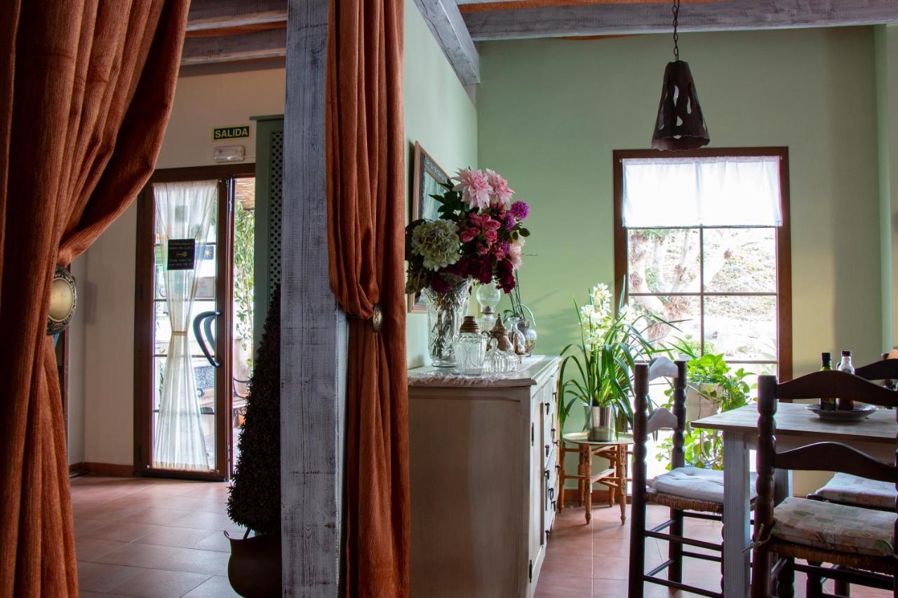 Hotel Cortijo De Salia Alcaucín Zewnętrze zdjęcie